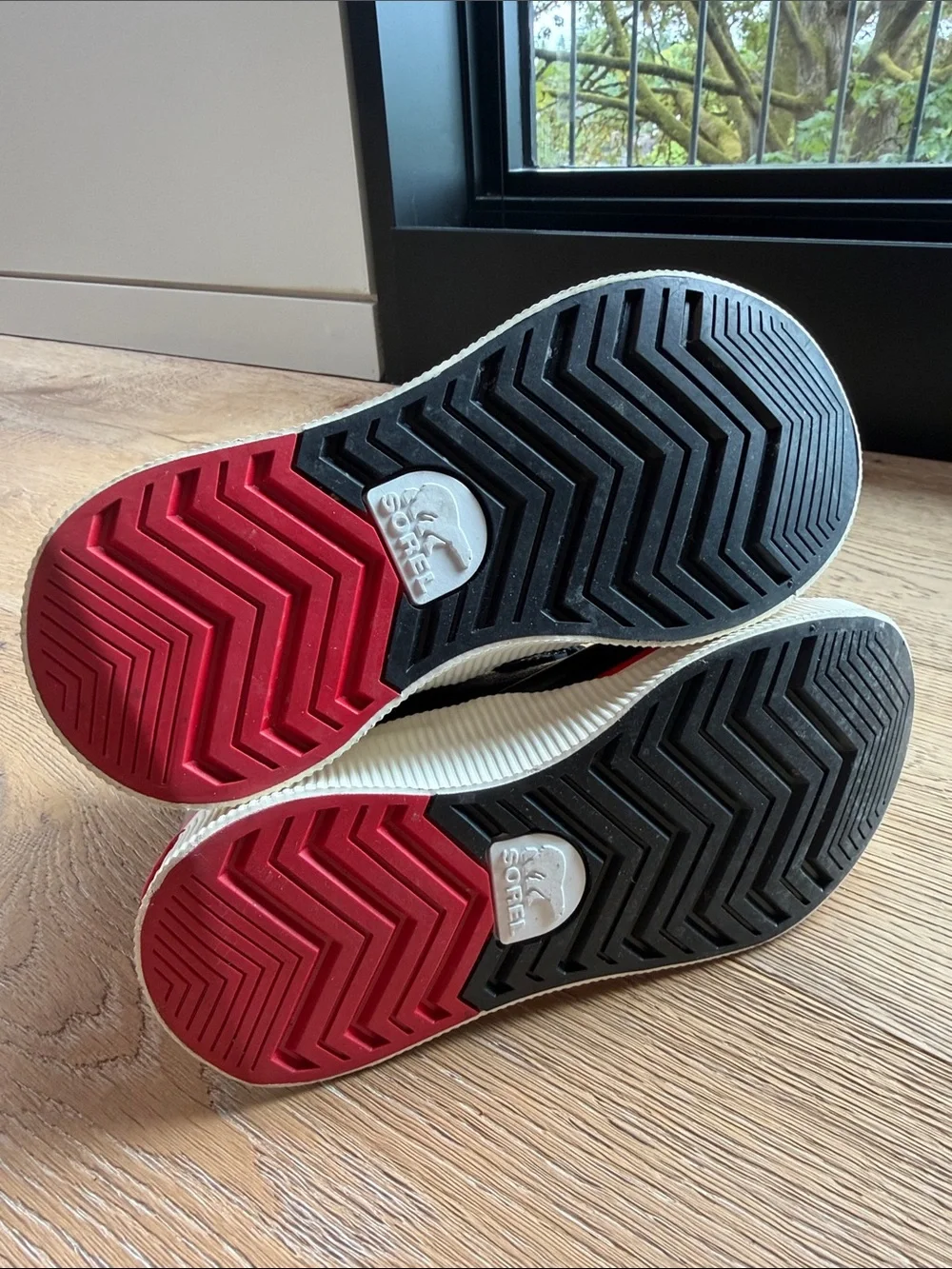 Gently used; SOREL kids snow boot waterproof